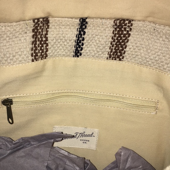 Universal Thread Striped Rucksack Canvas Book-bag - Picture 5 of 6